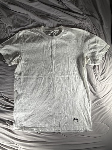 Stussy shirt size small - t-shirt,